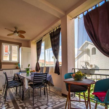 Belane Apartments Тиват Екстериор снимка